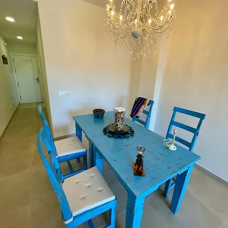 4new, 2 Bed 2 Bath Built 2024 With Community Pool And Local מיחאס
